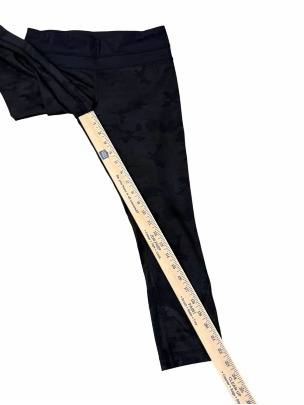 Lululemon Athletica Black Camouflage Cropped Leggings